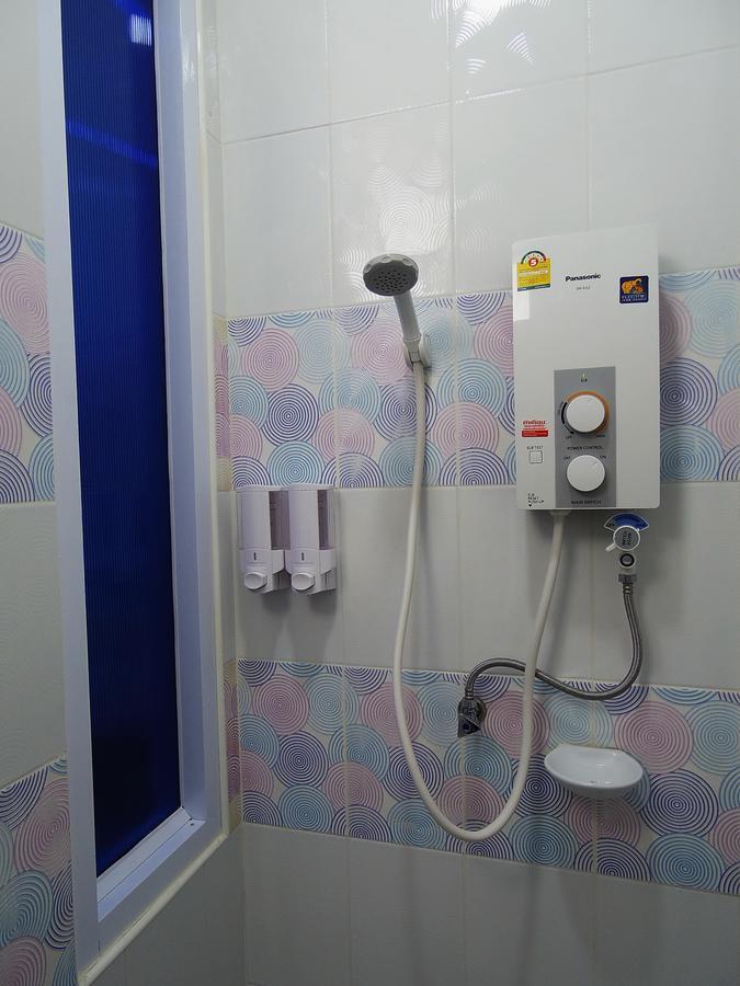 The Sr Residence Lampang Luaran gambar