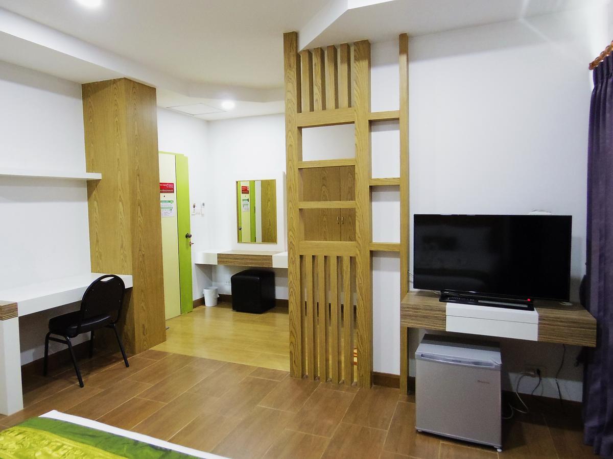 The Sr Residence Lampang Luaran gambar
