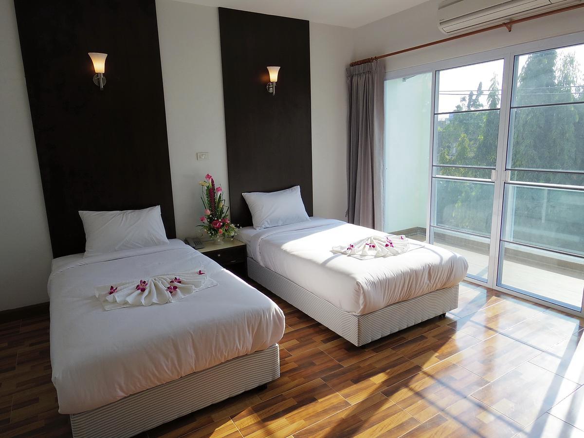 The Sr Residence Lampang Luaran gambar